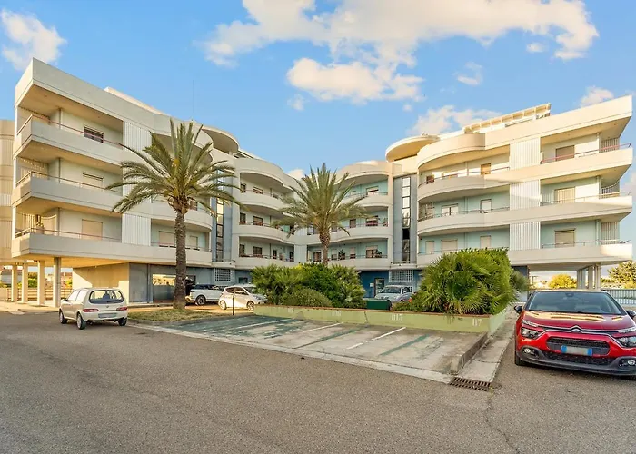 公寓 Cagliariparadiseapartament Waves 卡尔图西